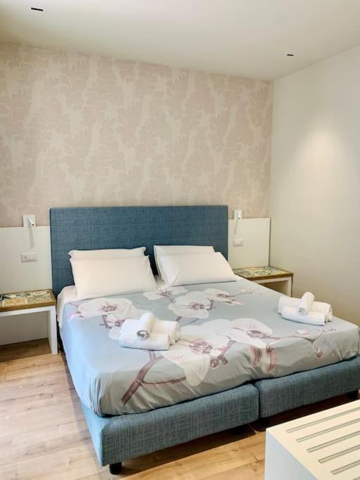 Alex Charme Central Apartments - Corso Umberto Taormina Eksteriør bilde